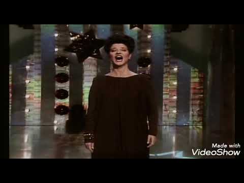 Agnes Baltsa sings "Merry Christmas" in Spanish Language 1992