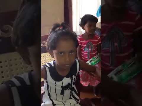 ලංකාවේ පොඩි ලමයින්ගෙ විරිඳු ටිකක්