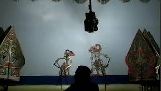Download lagu Wayang Kulit Jek dong ki Hadi Suparto lakon wahyu ponco bharoto part3-paradisc shooting mp3