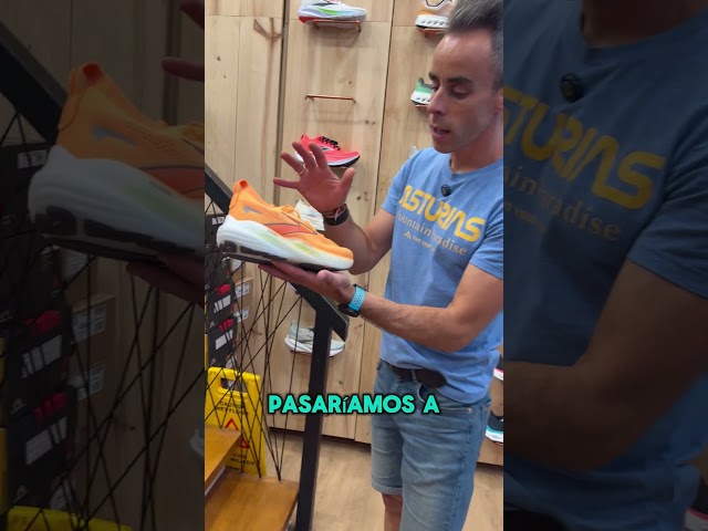 Vídeo relacionado con Brooks Calzados para Correr en Asfalto para Hombre Launch GTS 10 (Medium), Green Gecko/Red Orange/White, 44 EU