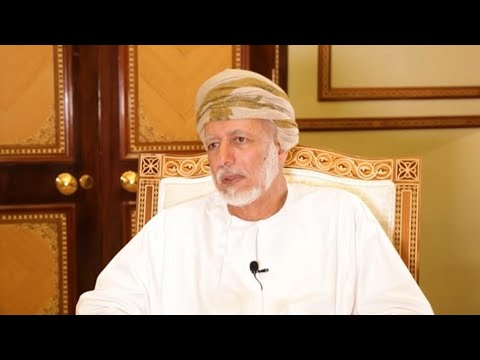 وزير الخارجية العماني يتباحث هاتفيا مع نظيره الإسرائيلي ومسؤول في حركة فتح الفلسطينية