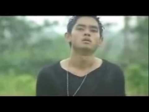 Nga Yin Khwin Ko (Issane from Ta Khar Ka Moe Nya Myar movie) original by zaw win htut