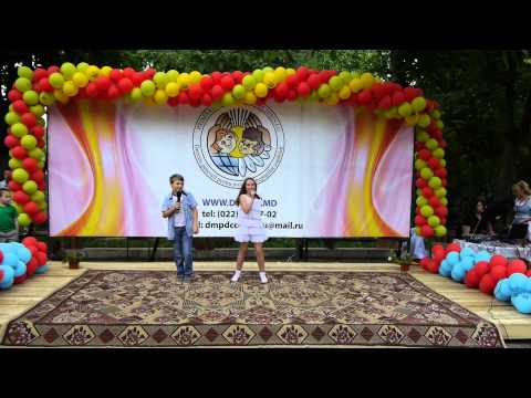 празднование Дня защиты детей в Кишиневском зоопарке 2013