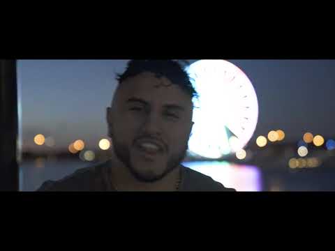 Mauricio Molina - Que Baile Sola (Official Music Video)