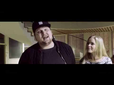 Kaksi upeaa persoonaa kohtaavat X Factorin koelauluissa. Tonia Tähtikumpu ja Sami Makkonen.