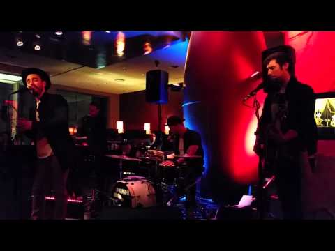 Photograph - 2TheUniverse live in Cologne