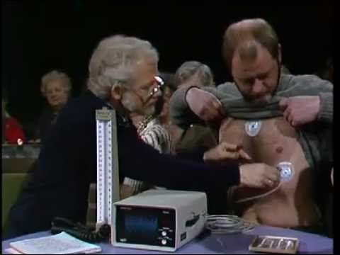 Journalist Henrik Jul Hansen tager speed på direkte TV