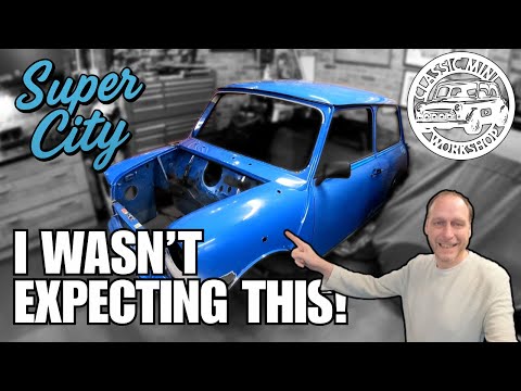 👉 Dash Out, Loom Out, Windscreen Out… and NO RUST?! | Classic Mini