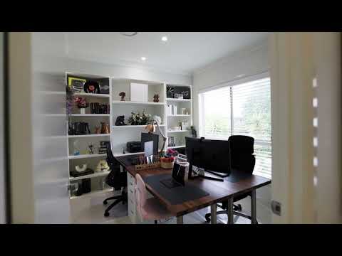 28 Brookwater Circuit, Colebee, NSW 2761, 5房, 5浴, 独立屋