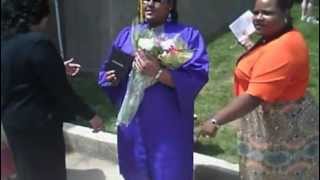 preview picture of video 'After Gabrie's College Commencement - MOV00140.AVI'