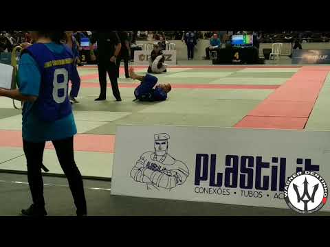 Wagner Dentinho (Rocian Gracie Jr) vs Julio Cesar (Nova União) Semifinal BJJ Pro Curitiba IBJJF 2019