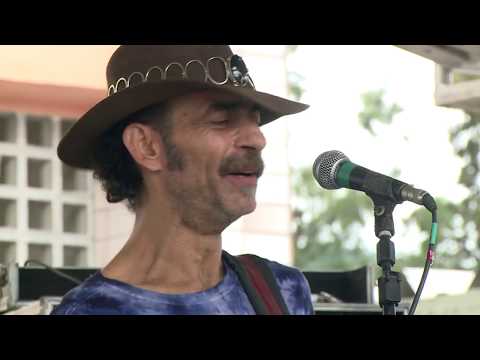 Projeto 12:30 - Mustache Maia 2de3