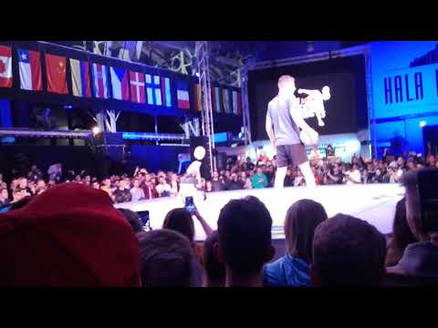 RED BULL STREET STYLE FINAL ERLEND VS RICARDINHO