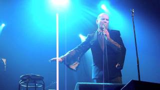 Gavin Friday - Rags To Riches - Crossing Border 2011
