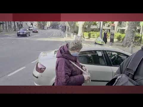 Poznati u velikom broju se okupljaju da odaju počast legendi