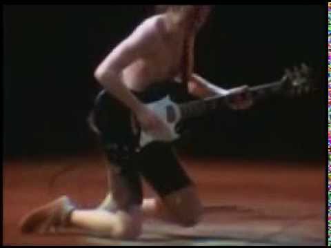 AC/DC | Angus Young solo Énorme!! | Rocker 1979