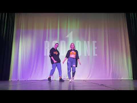 DEEWUNN FT MARCY CHIN"MEK IT BUNWX"DANCE PERFORMANCE BY MATE PALINKAS FT.LIllA RADOCI...!