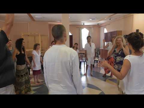 Circle song with Ruti Halvani