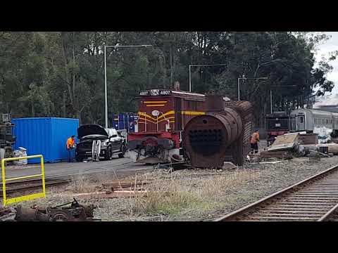 Historic diesle locos 4490 and 4807 shunting vintage rolling stock 17/7/2020 😎🇦🇺