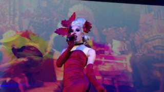 Christmas Queens : Alaska - Everyday is Christmas - Troxy, London - 06/12/2016
