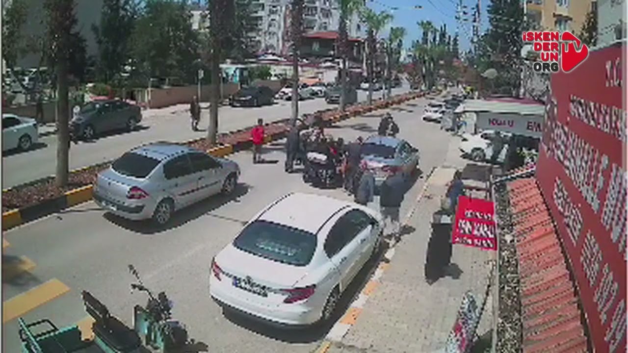 Reyhanlı’da Elektrikli Moped Kaza Yaptı…