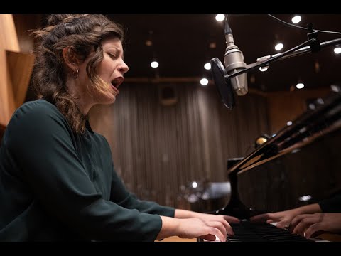 Μέμο - Χαρούλα Τσαλπαρά | Memo - Haris Tsalpara