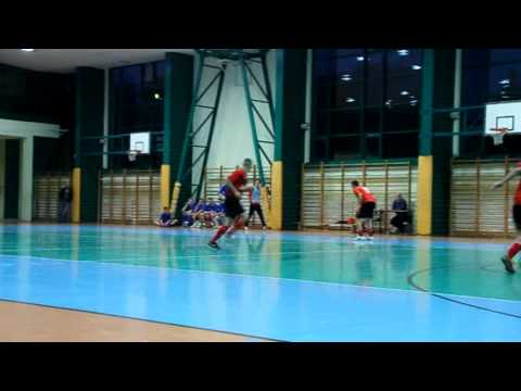 Halówka Lubawa  Libro-Isovent(niebieskie stroje) 11.12.2011