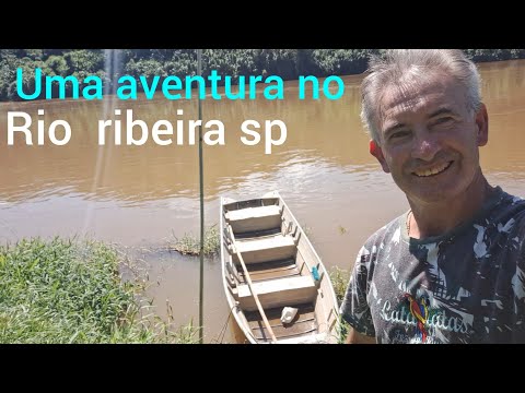  Perigo familias moram as margens do rio ribeira SP.