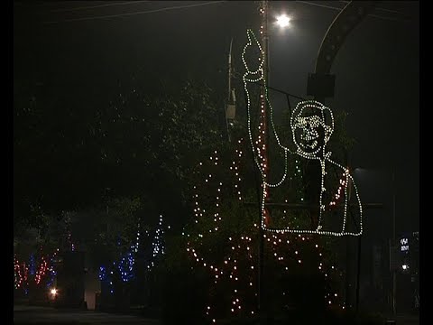 ৭ মার্চের আন্তর্জাতিক স্বীকৃতির উৎসবে রাজধানীতে বর্ণিল আলোকসজ্জ্বা