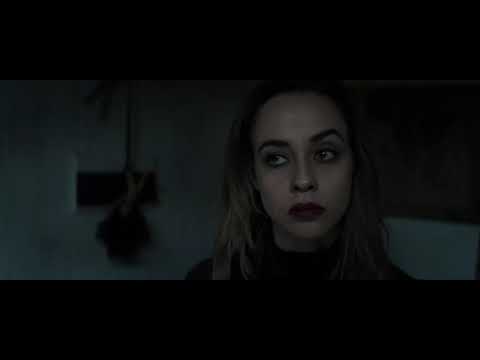 Medium — Trailer (Italiano)