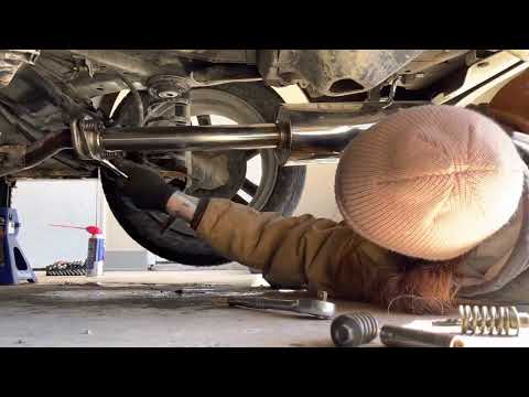 2007 Honda Fit HKS exhaust install / Sound at the end