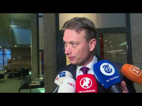 Halbe Zijlstra stapt op na leugen