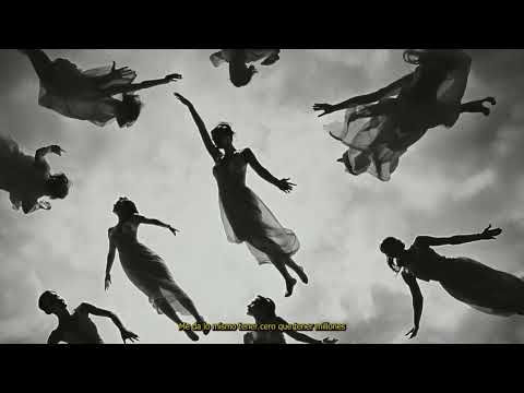 Israel B, LOWLIGHT - Prendas de diseñador (Visualizer)