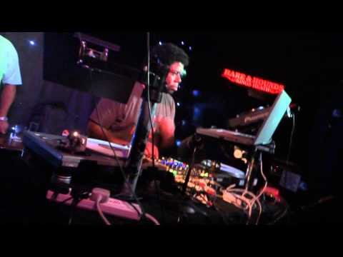 Bruk uP - September Sesh - Daz I Kue & Sammy Goulbourne- part.1 - 07/09/2013