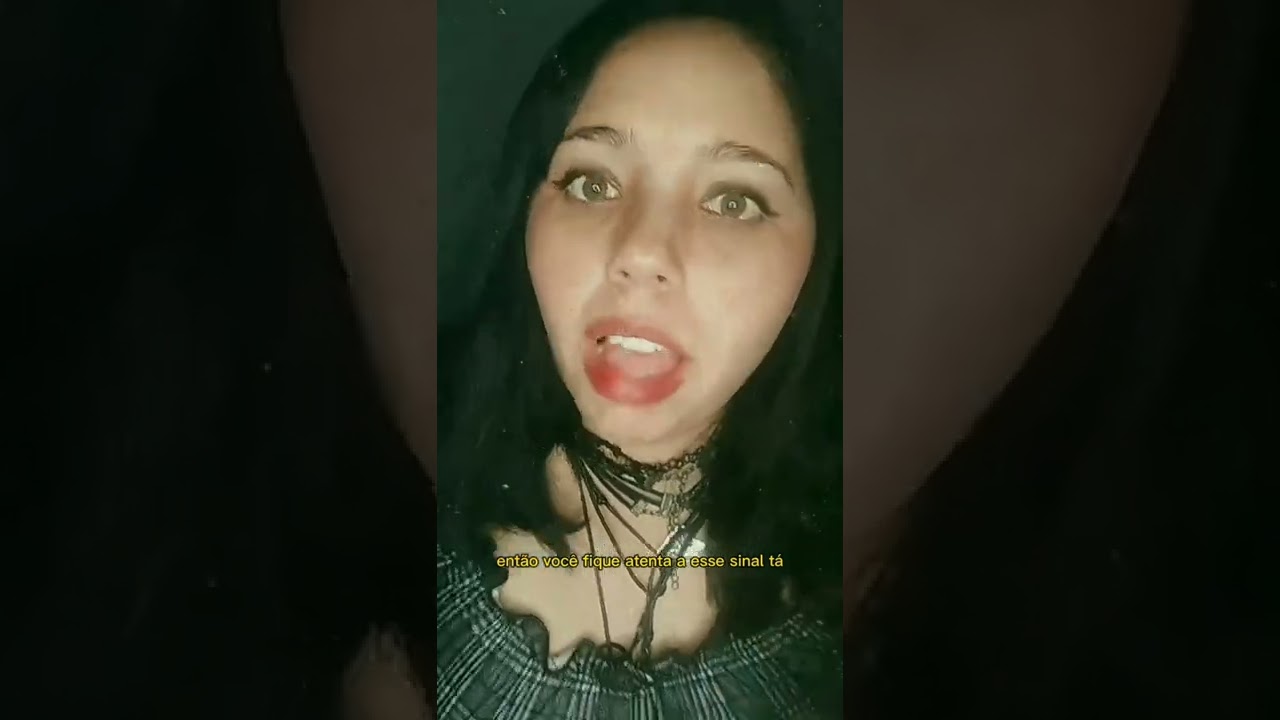 Sentir cheiro de perfume do nada. #shorts #pombogira #espiritualidade