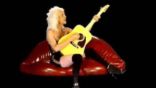 Richard O&#39;Brien sings SWEET TRANSVESTITE