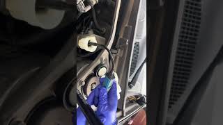 How to Use a Digital Brake Fluid Tester