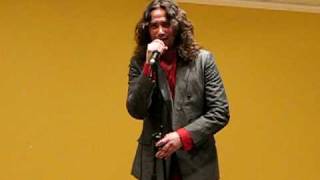 Constantine Maroulis sings Right to My Head