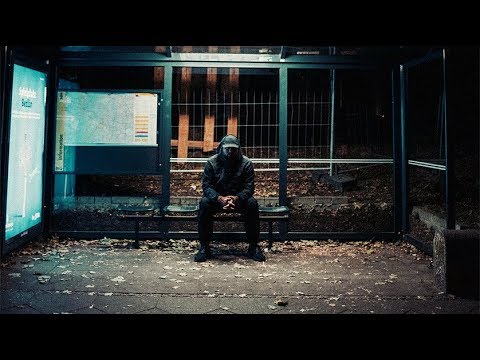 Pete Boateng: "RECHTER PLATZ" (official Video)