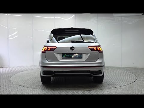 Volkswagen Tiguan Black Edition TSi eHybrid 245 DS - Image 2