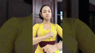 Download lagu TikTok Gunung Gede pt. 46 | cewek bali emang bukan main mp3