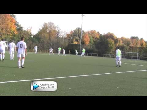 Außenristschlenzer von Robert Gärtner (SV Lichtenberg 47 III) | SPREEKICK.TV