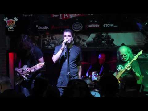 Dervişan & Kurtalan Ekspres @ Kule Rock City