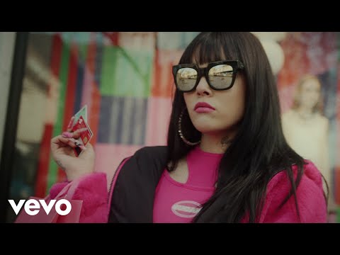 La Xinni - Kardash 💅🏼✨💕🛍️ (Video Oficial)