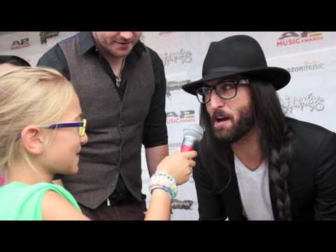 APMAs: Kids Interview Bands - Nick Fuelling and Matt DiRito of Pop Evil
