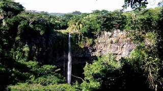 preview picture of video 'île maurice cascade chamarel'