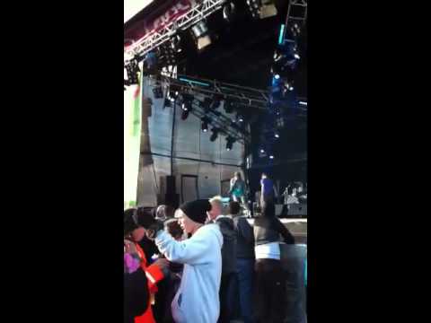 Kveikjum i reykjavik emmsje gauti