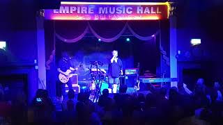 Arab Strap - The Shy Retirer - Empire Music Hall Belfast 2022