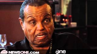 #MJFam Joe Jackson Chokes Up Over His Son's Death
