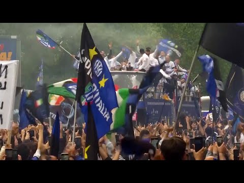 Inter Milan players and fans celebrate 20th Serie A title